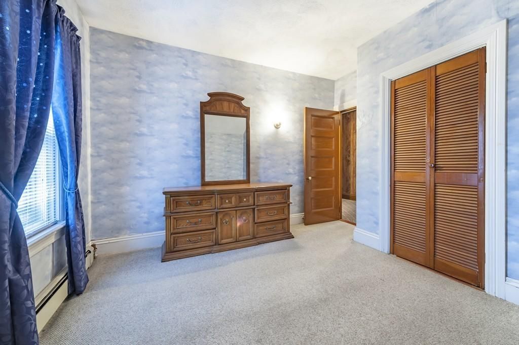 1039 Washington St, Attleboro, MA 02703